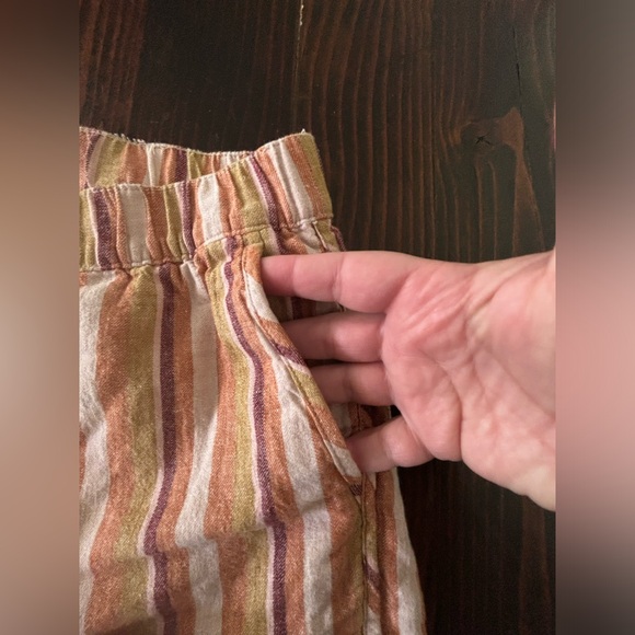 Madewell | Linen-Cotton Pull-On Shorts | Rainbow Stripe | Women’s Size Small - Picture 9 of 13